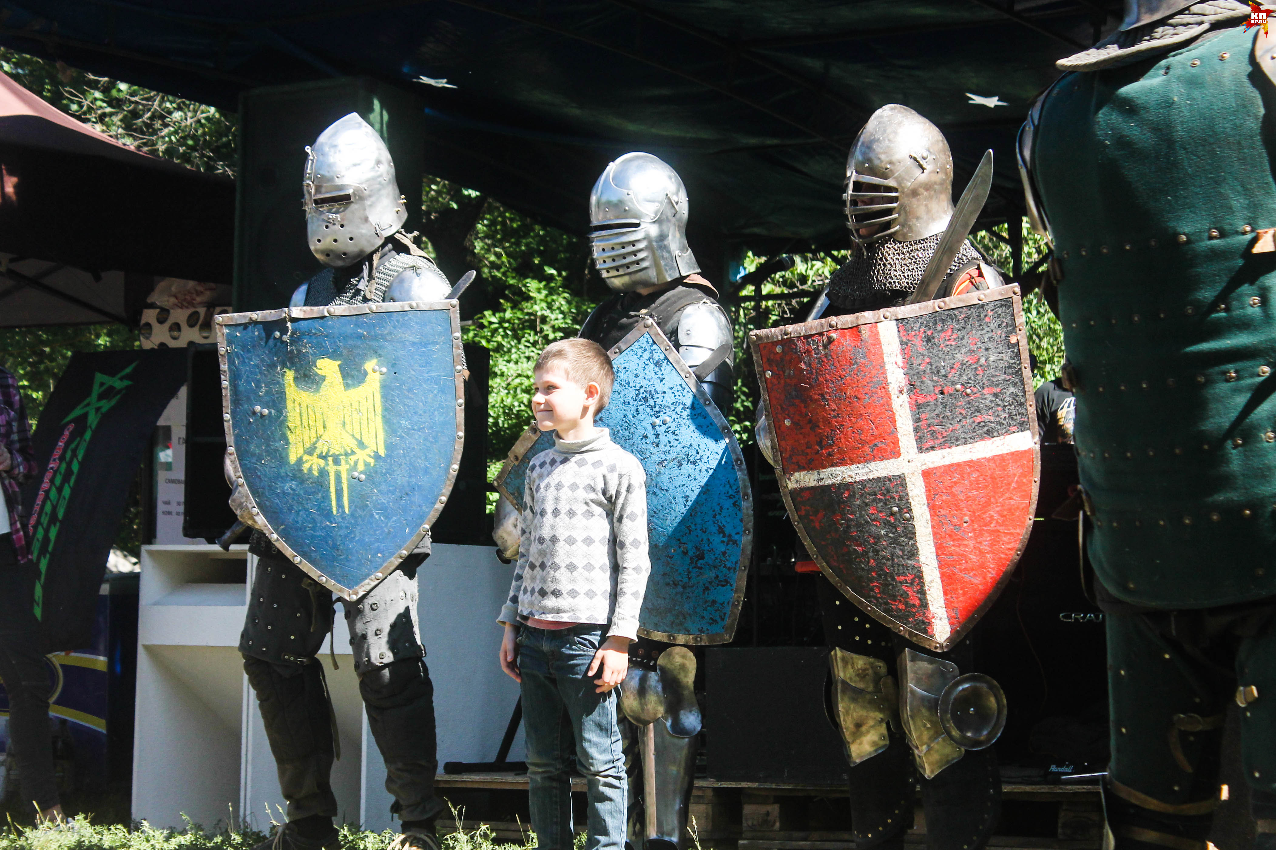 Для многих детей рыцари стали кумирами для подражания
