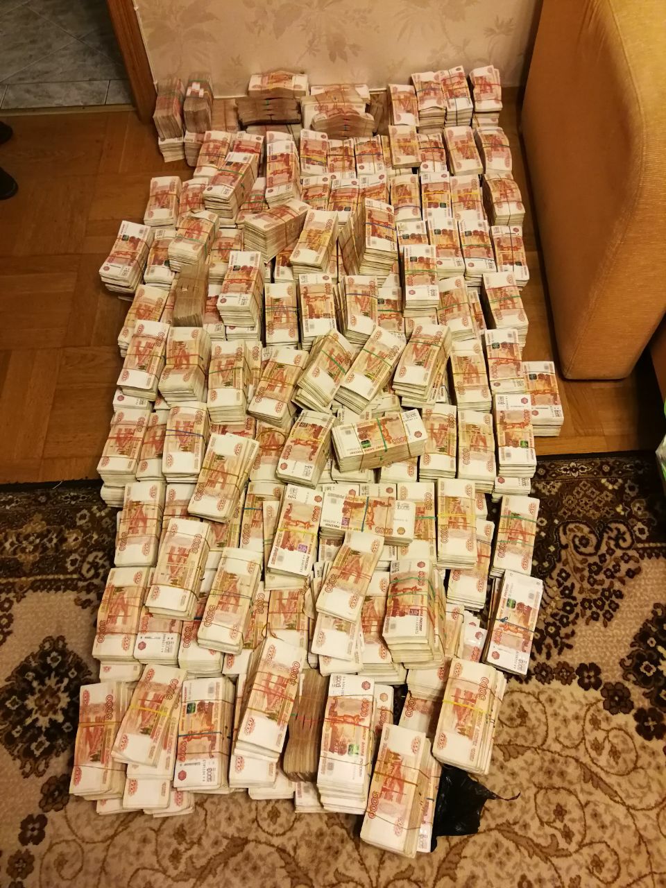 диван кровать за 5000 рублей