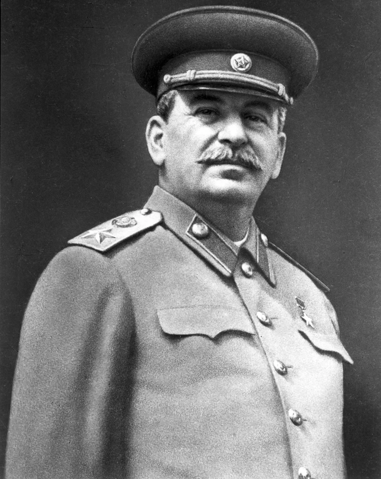 Почему друга Сталина Енукидзе считали главным развратником СССР