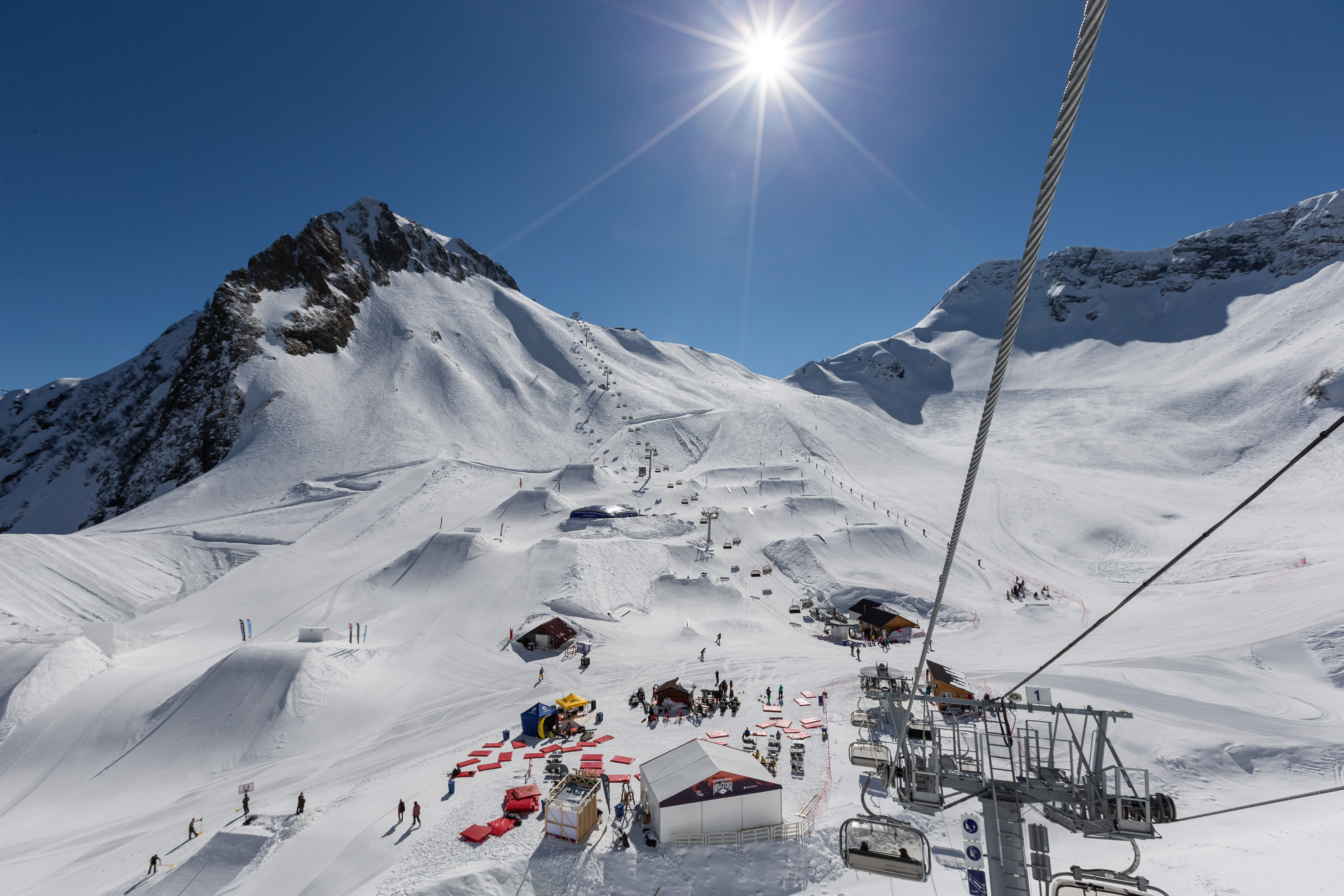 Курорты Красной Поляны принимают сотни тысяч туристов