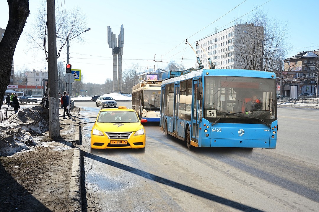 В необозримом будущем в Сыктывкаре появятся троллейбусы. Коллаж Светланы Гладкой
