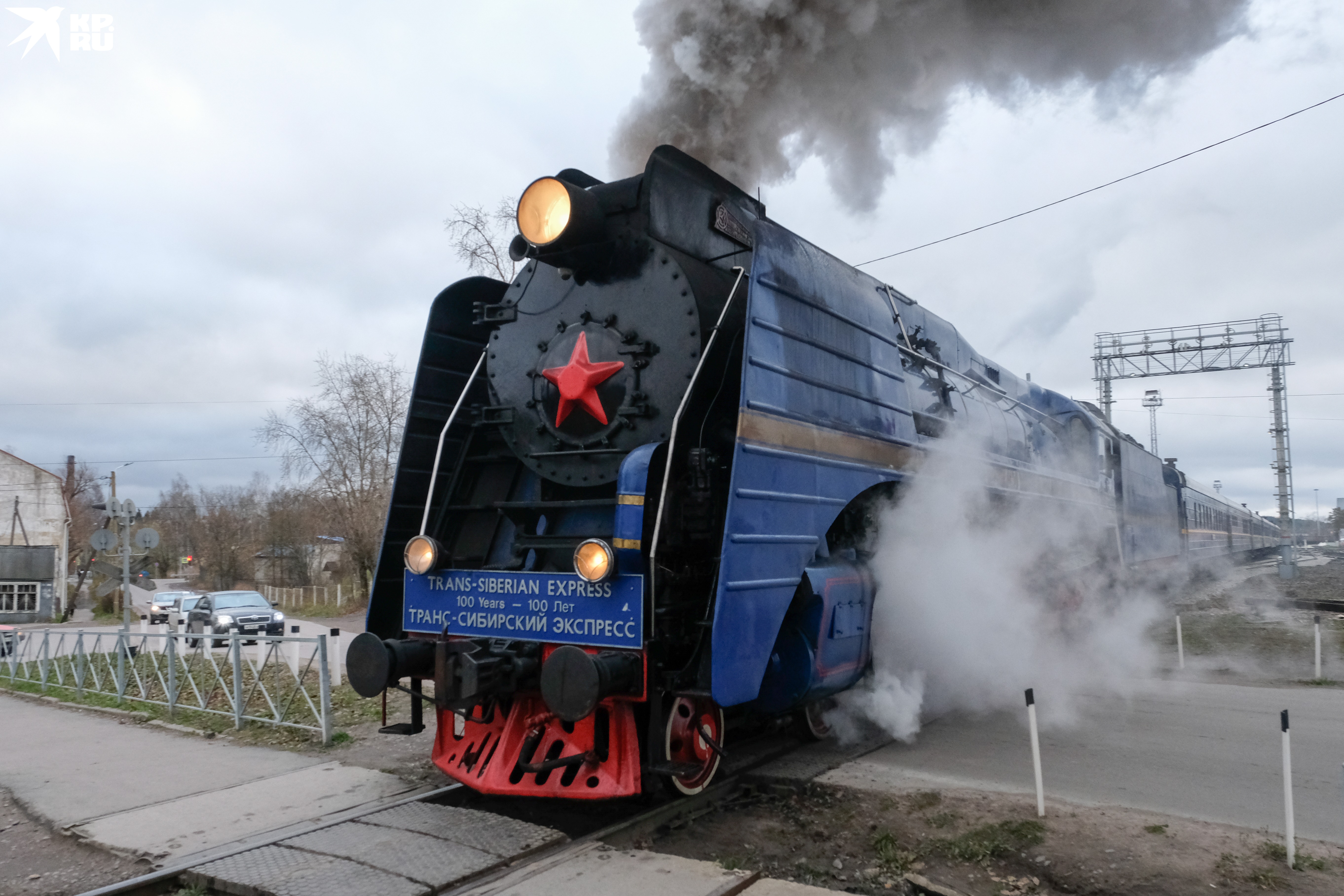 в Карелию можно поехать на ретро-поезде.