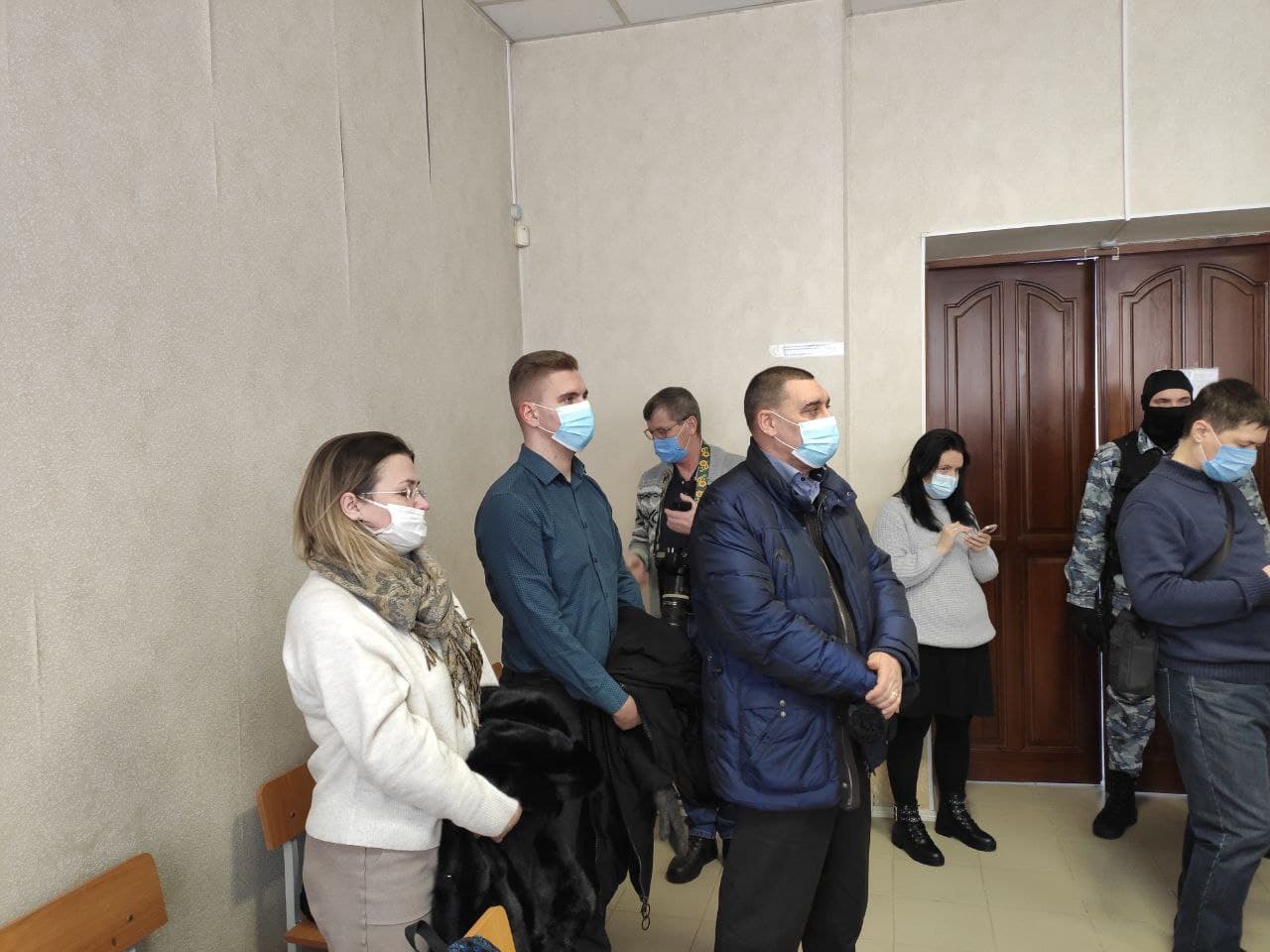Представители потерпевшей стороны приехали с опозданием — в морозный день они добирались из Екатеринбурга