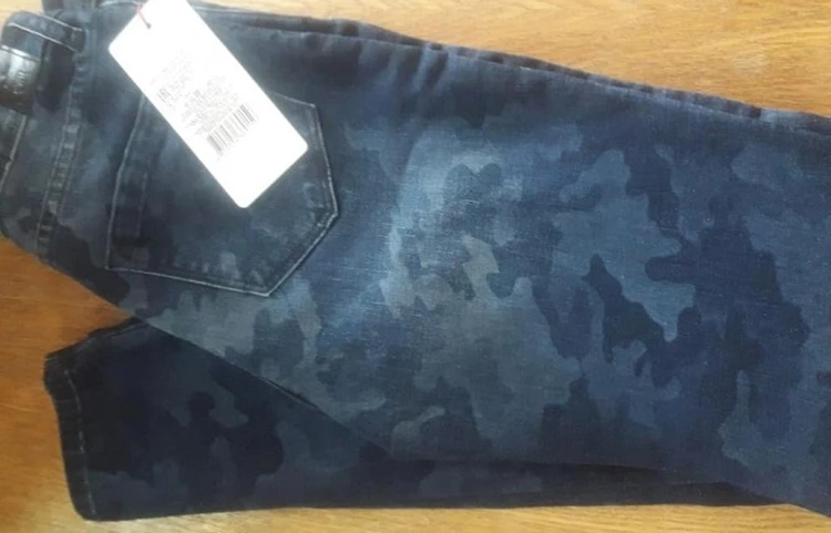Эти джинсы будут изъяты из продажи в Беларуси. Фото: danger.gskp.by