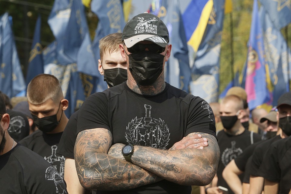 Именно эти люди, так называемые «политические украинцы» станут основой АТО