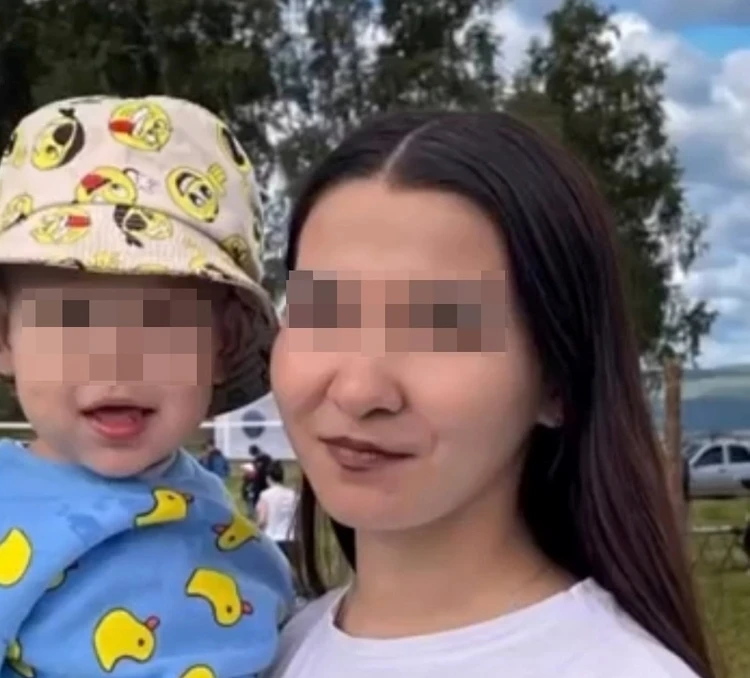 Девушки выросли в дружной многодетной семье в башкирской деревне. Фото: соцсети.