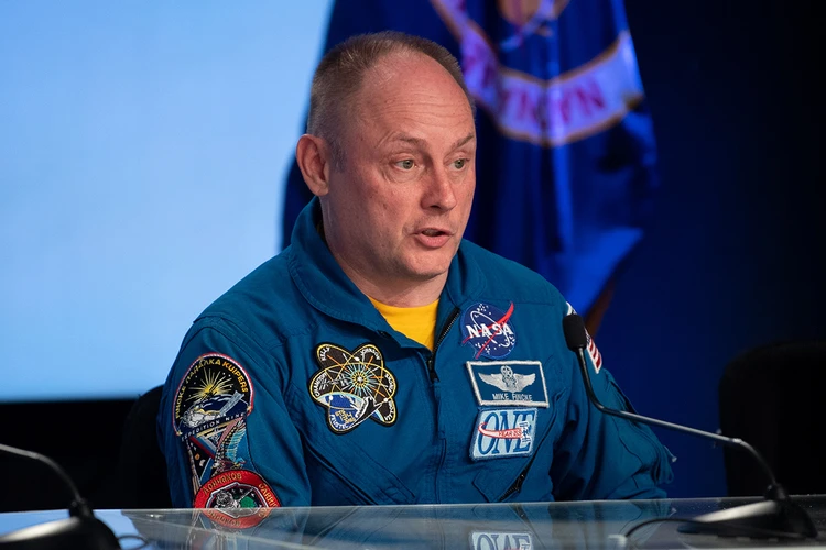 Астронавт Майк Финк height=100% width=100%