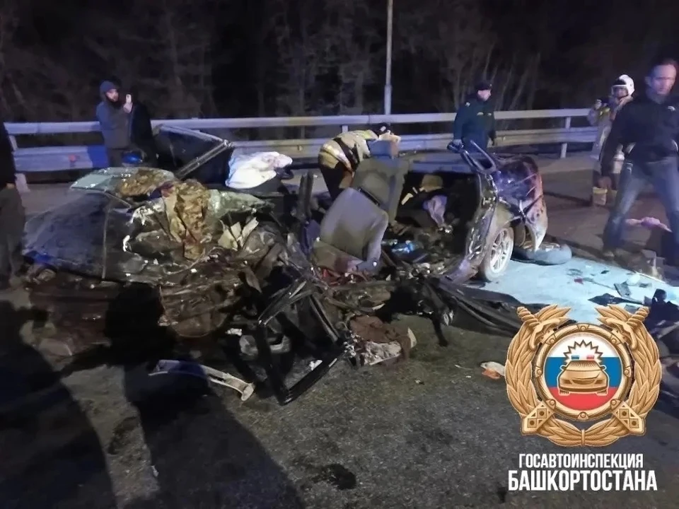 Водитель одного из отечественных автомобилей двигался по встречной полосе с выключенными фарами. Фото: Госавтоинспекция Башкирии.