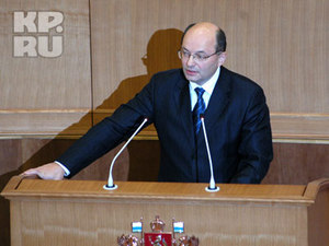 Губернатор Свердловской области Александр Мишарин попал в аварию
