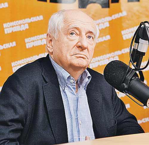 На кино у Марка Анатольевича сегодня нет времени. А жаль.