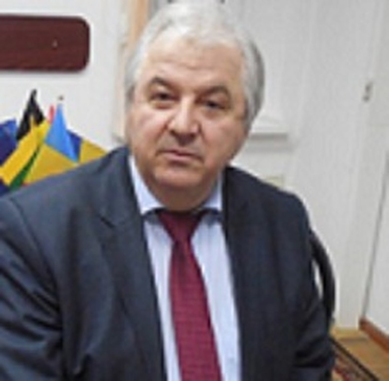 Директор Румынского института культуры «Михай Эминеску» в Кишинёве Валериу Матей.